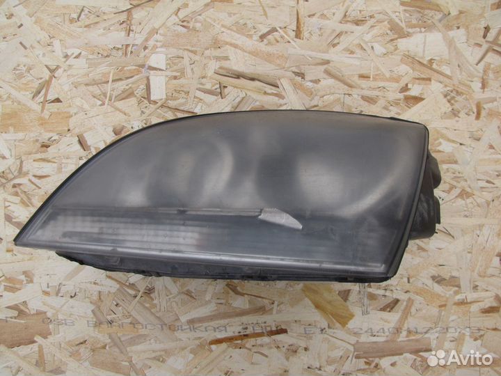 Фара левая Kia Sorento 1 (BL)