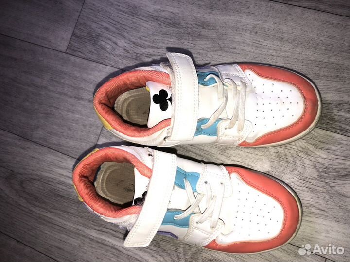 Кроссовки 33р для девочек
