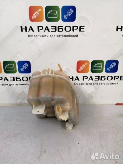 Бачок расширительный Volkswagen Touareg 7P5 cmta