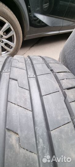 Hankook Ventus S1 Evo 3 SUV K127C 285/45 R21