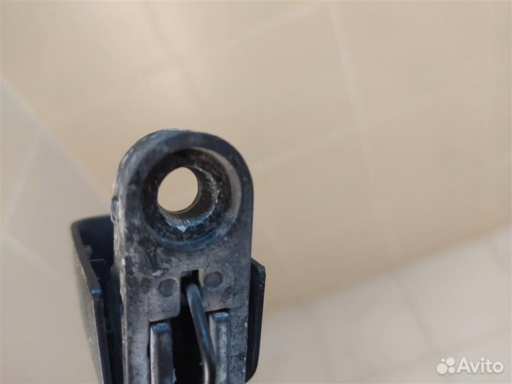 Поводок стеклоочистителя задний Ford Focus 2 (CB4