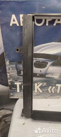 Диффузор радиатора Volvo S80