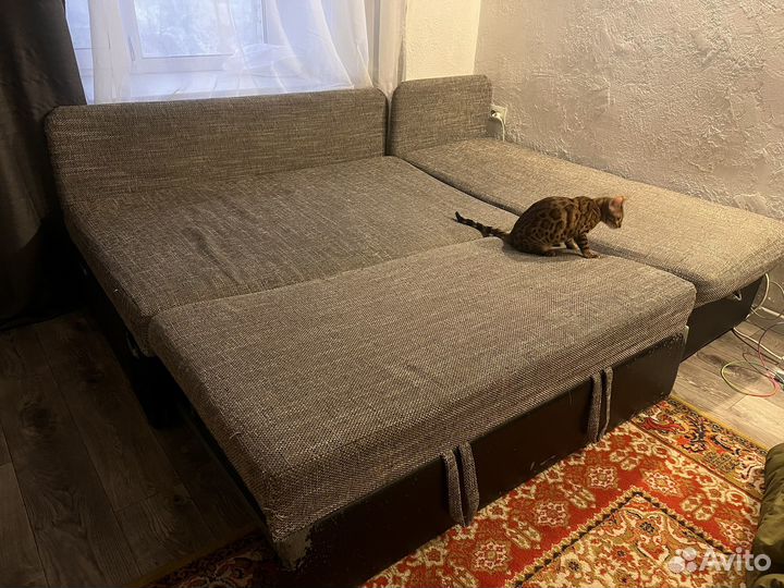 Угловой диван бу