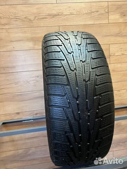 Nokian Tyres Hakkapeliitta R SUV 265/45 R21