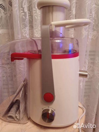 Соковыжималка Moulinex JU-5811