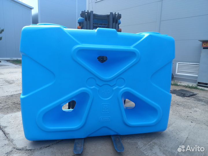 Прямоугольные баки для воды/топлива 2 куб