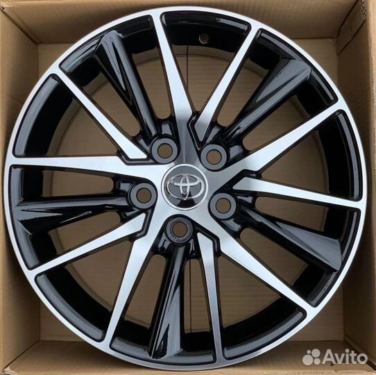 R17 Зимние шипованные колеса на Geely Coolray SX11