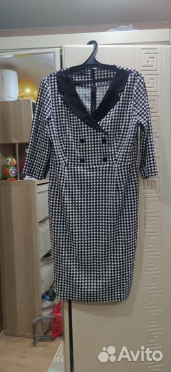 Платье женское