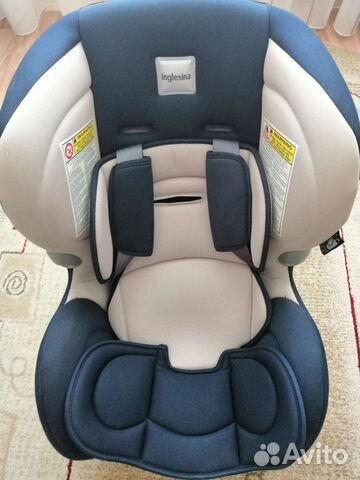 Автомобильное детское кресло
