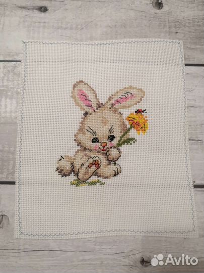 Серия вышитых картин