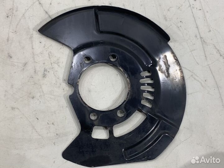 Пыльник тормозного диска перед. Nissan Murano Z52