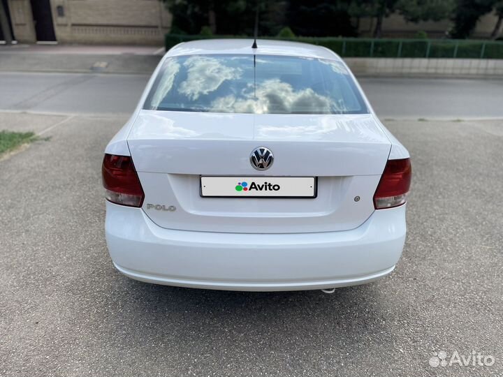 Volkswagen Polo 1.6 AT, 2011, 125 376 км