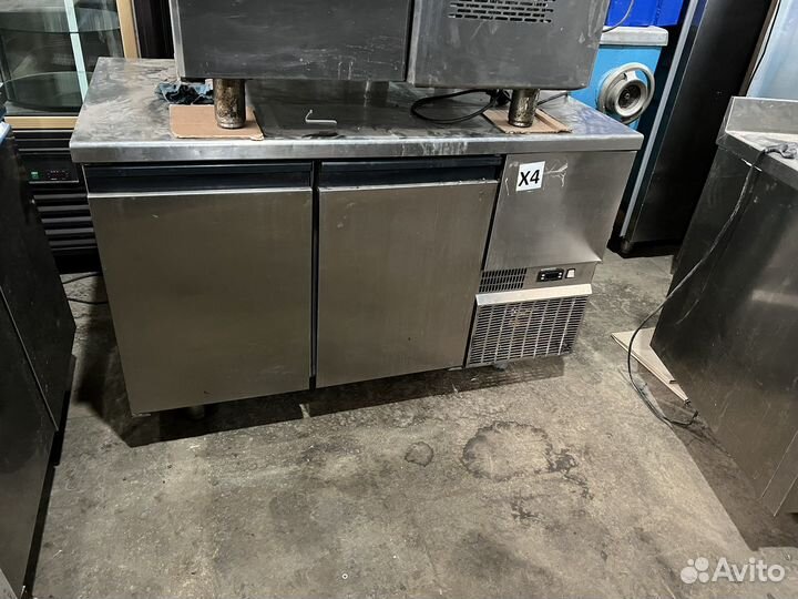 Холодильный стол 1.30х70