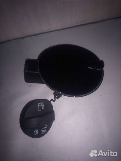 Лючок бензобака chevrolet Captiva C100