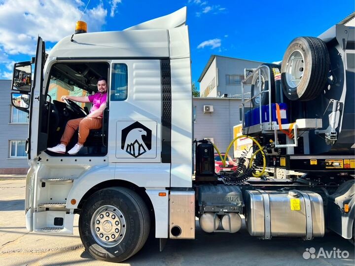 Водитель самосвала / тонара. Категория Е. Вахта