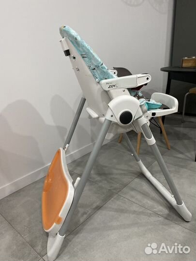 Детский стульчик для кормления peg perego