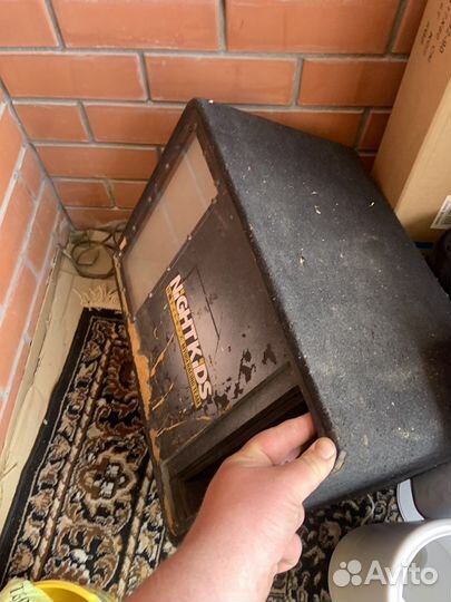 Сабвуфер jbl 1000