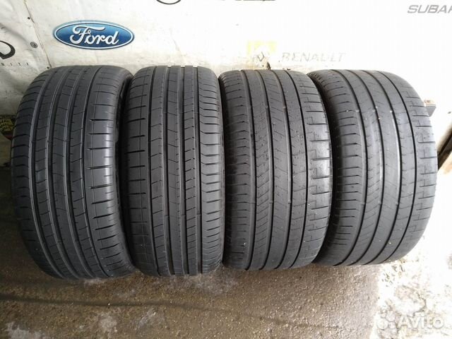 Pirelli P Zero PZ4 285/40 R21 и 315/35 R21 109Y