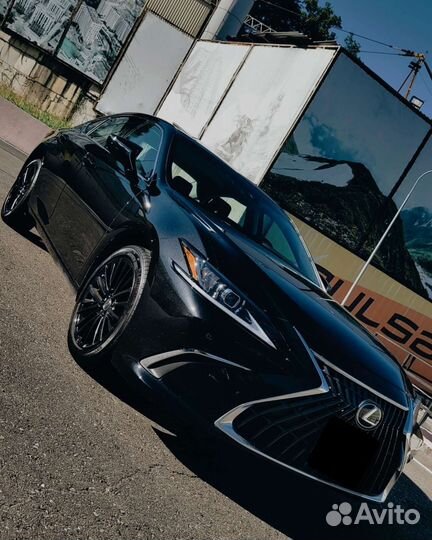 Lexus ES 2.5 AT, 2022, 14 000 км