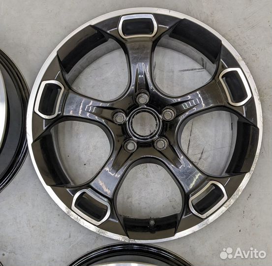 Литые диски R-18 Skad Фараон (5x114.3)