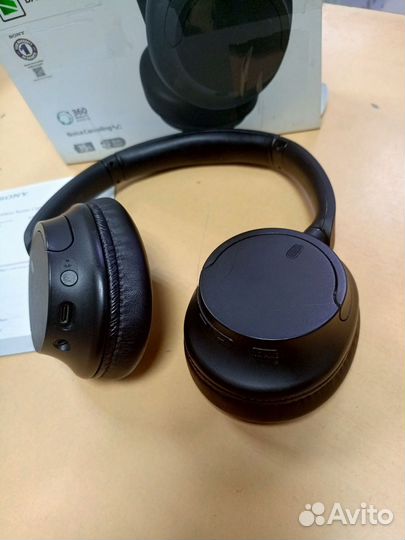 Беспроводные наушники Sony WH-CH720N