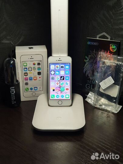 Телефон iPhone 5s