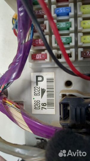 Блок предохранителей Toyota Land Cruiser Prado (12