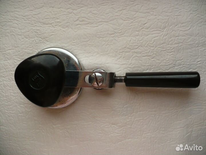 Закаточная машинка для банок СССР