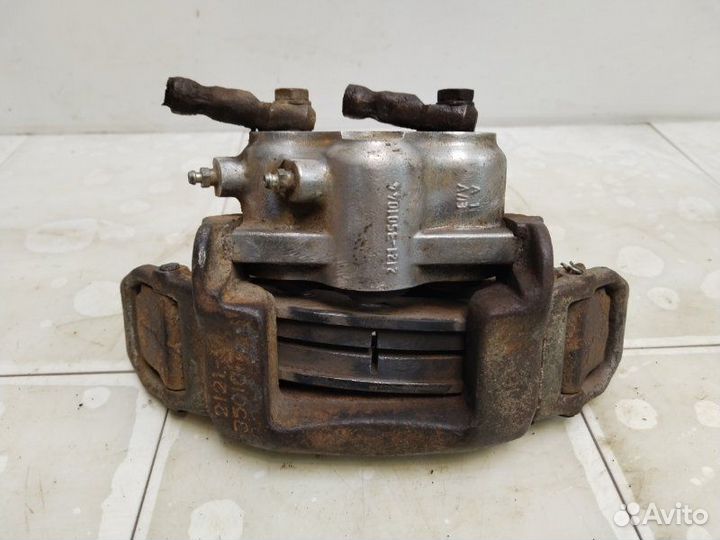 Суппорт передний правый Лада Нива 21214 21214 2005