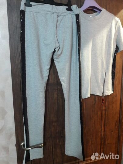 Спортивный костюм