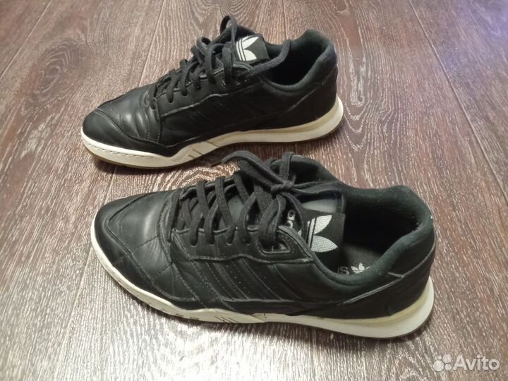 Кроссовки мужские adidas