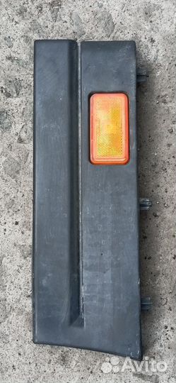 Накладка подножки левая scania