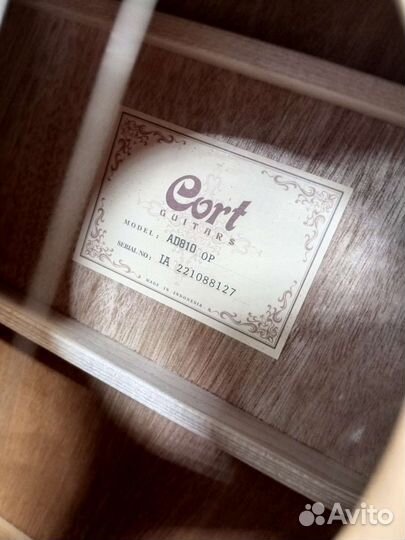 Акустическая гитара Cort AD810
