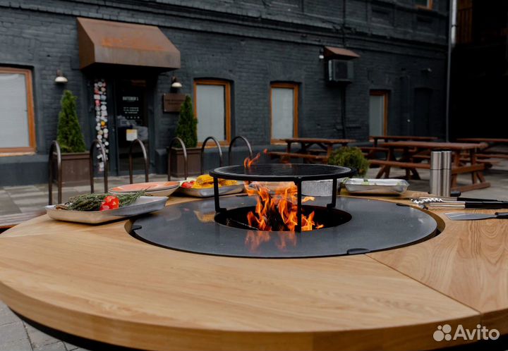 Гриль-стол для барбекю 