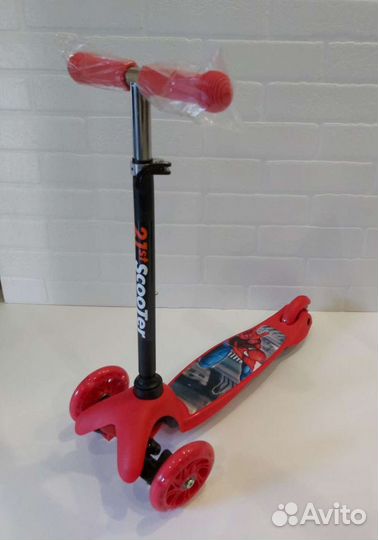 Самокат для самых маленьких