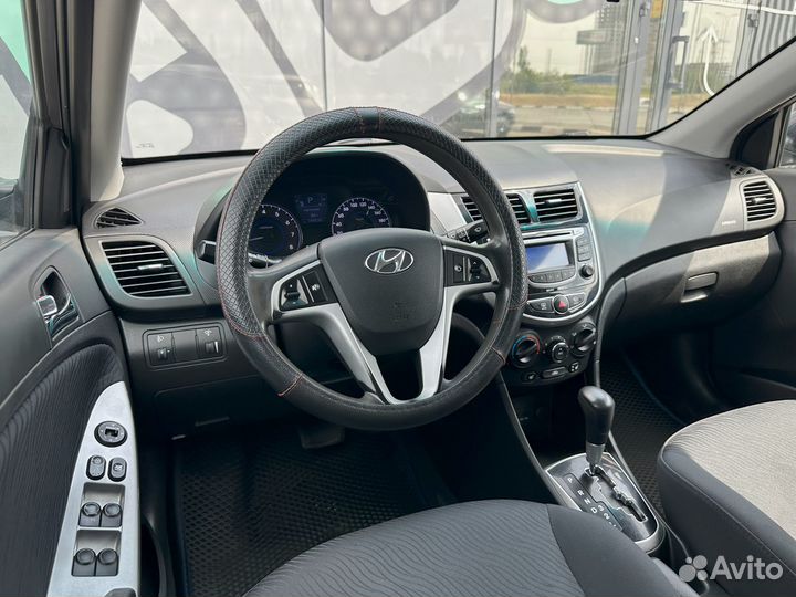 Hyundai Solaris 1.6 AT, 2012, 199 538 км