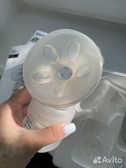 Молокоотсос ручной avent