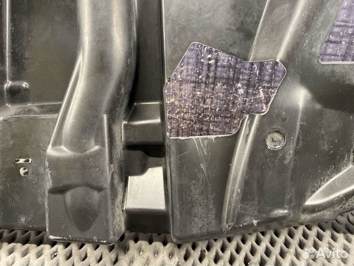 Подкрылок передний левый Bmw X5 E53 M54 2006