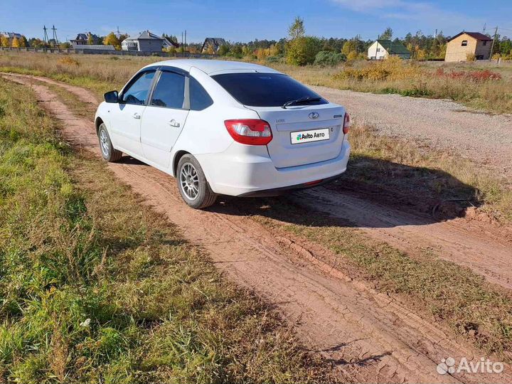 LADA Granta 1.6 МТ, 2015, 133 000 км