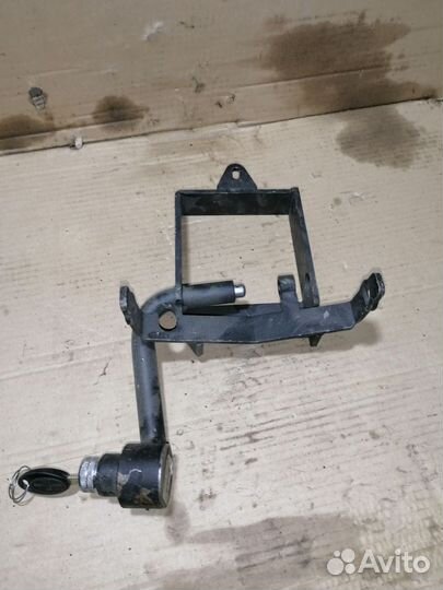 Блокиратор кпп с ключом Опель Корса Д