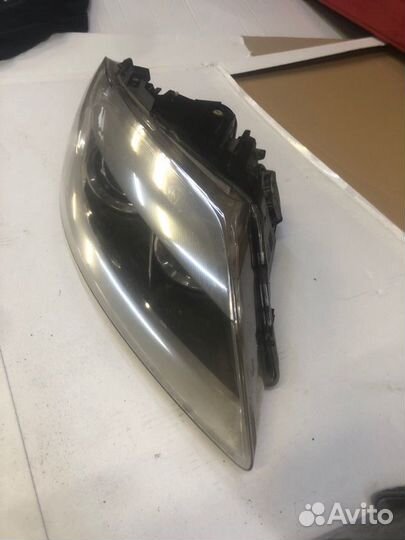 Фара правая Audi Q7 4LB BUG 2007-20015