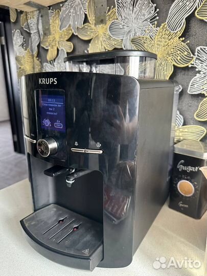 Кофемашина автоматическая Krups EA829810