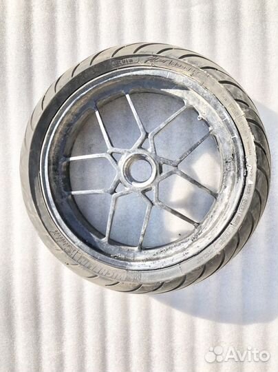 MV Agusta Brurale 1090R задний диск