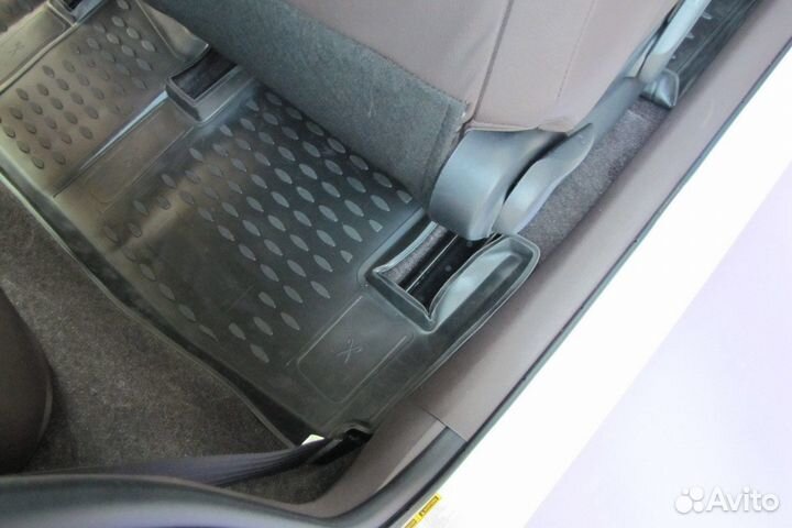 Коврик в салон Toyota Iq 2008