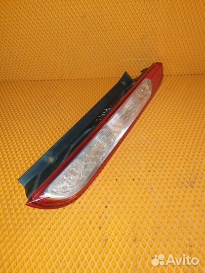 Фонарь задний правый Ford Focus