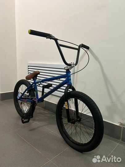 BMX Forward / Tech Team Duke