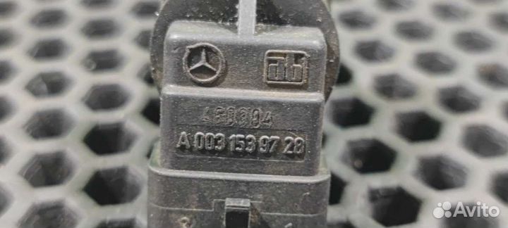 Датчик распредвала Mercedes C W204 2007 Б\У