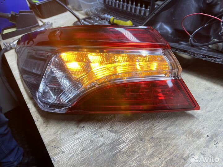 Задний Стоп сигнал toyota camry V 70