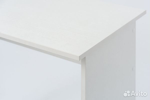 Стол письменный 