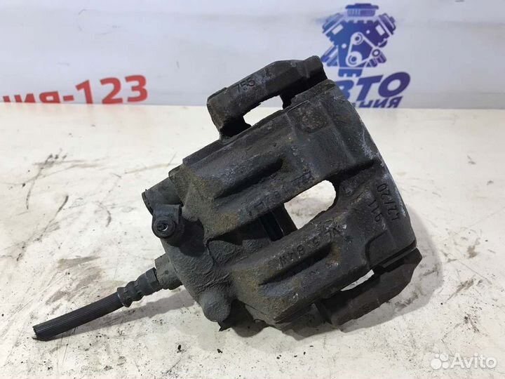 Суппорт тормозной задний Bmw X1 E84 N20B20A 2011